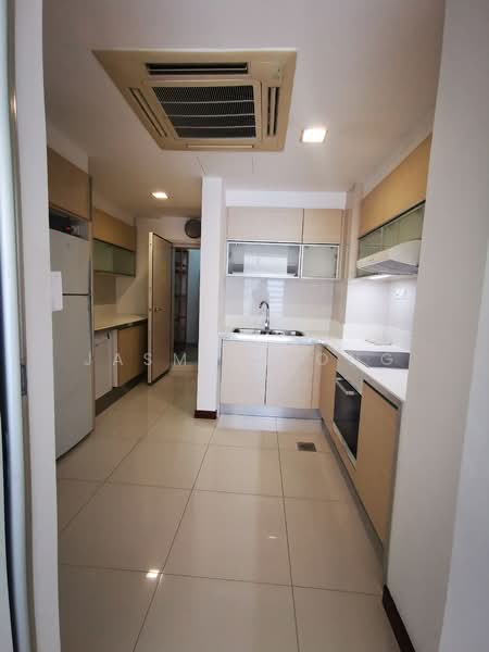 Additional image 4 of 2 Marina Boulevard