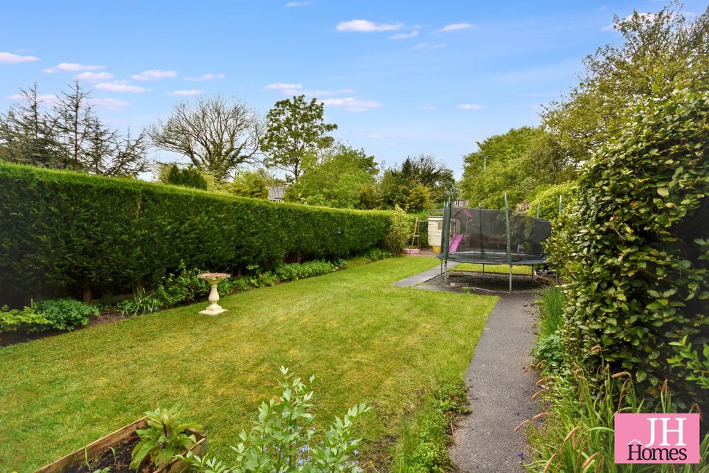 Additional image 20 of 3 bed semi-detached house for saleLyndale Avenue, Barrow-In-Furness, Cumbria LA13