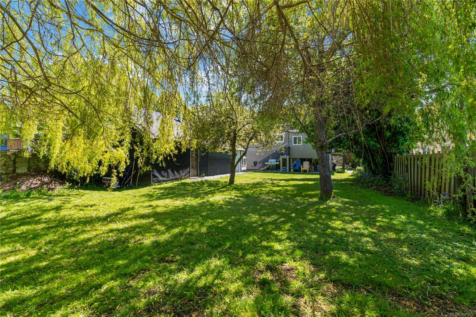 Additional image 4 of 1142 North Park Street, Victoria, BC, V8T 1C8