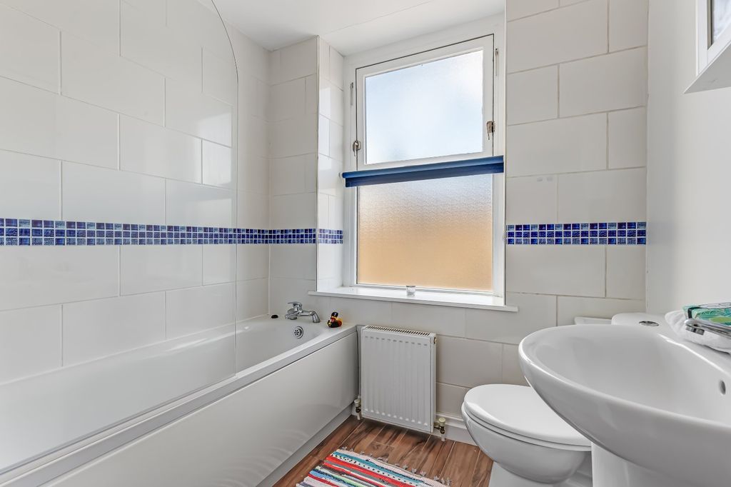 Additional image 13 of 2 bed flat for saleIngs Lane, Bradley, Keighley, North Yorkshire BD20