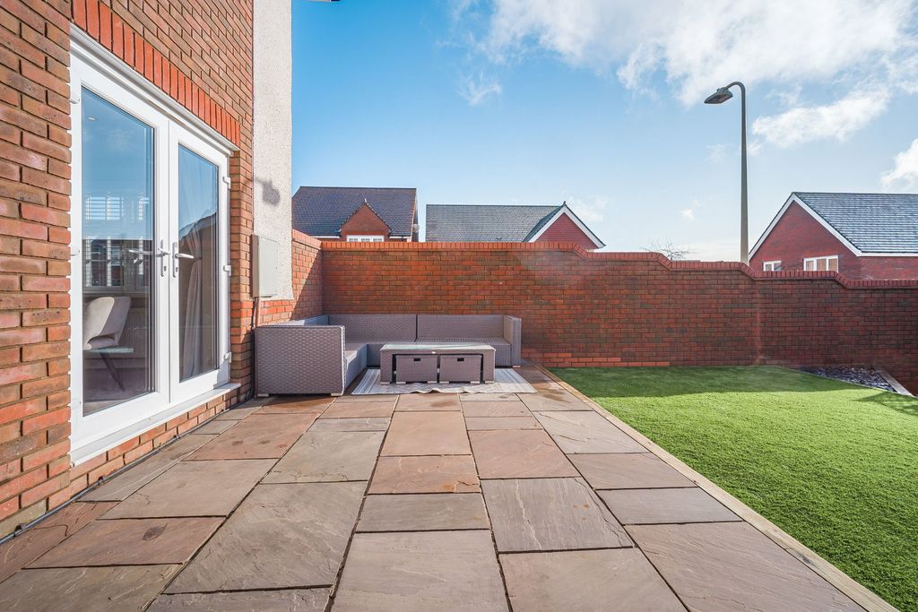 Additional image 30 of 3 bed detached house for saleBrambling Crescent, Penallta, Hengoed CF82