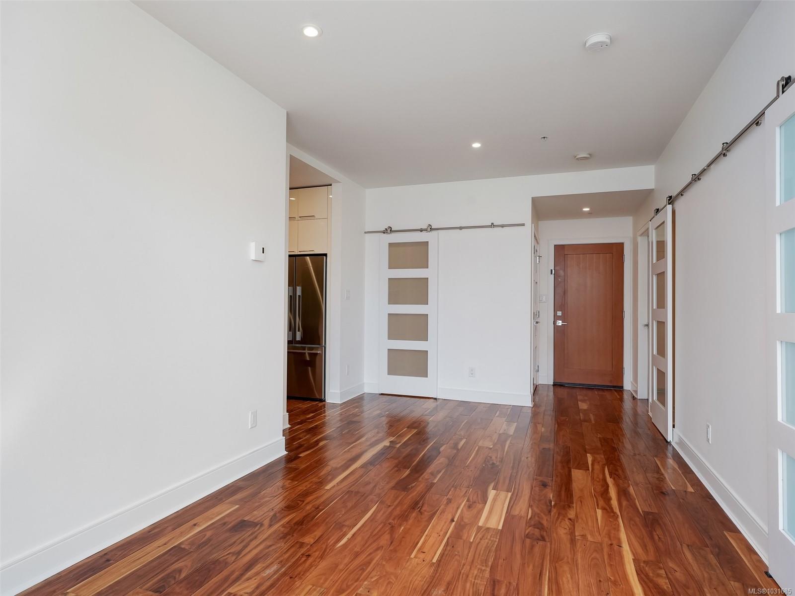 Additional image 3 of N414-1105 Pandora Avenue, Victoria, BC, V8V 3P9