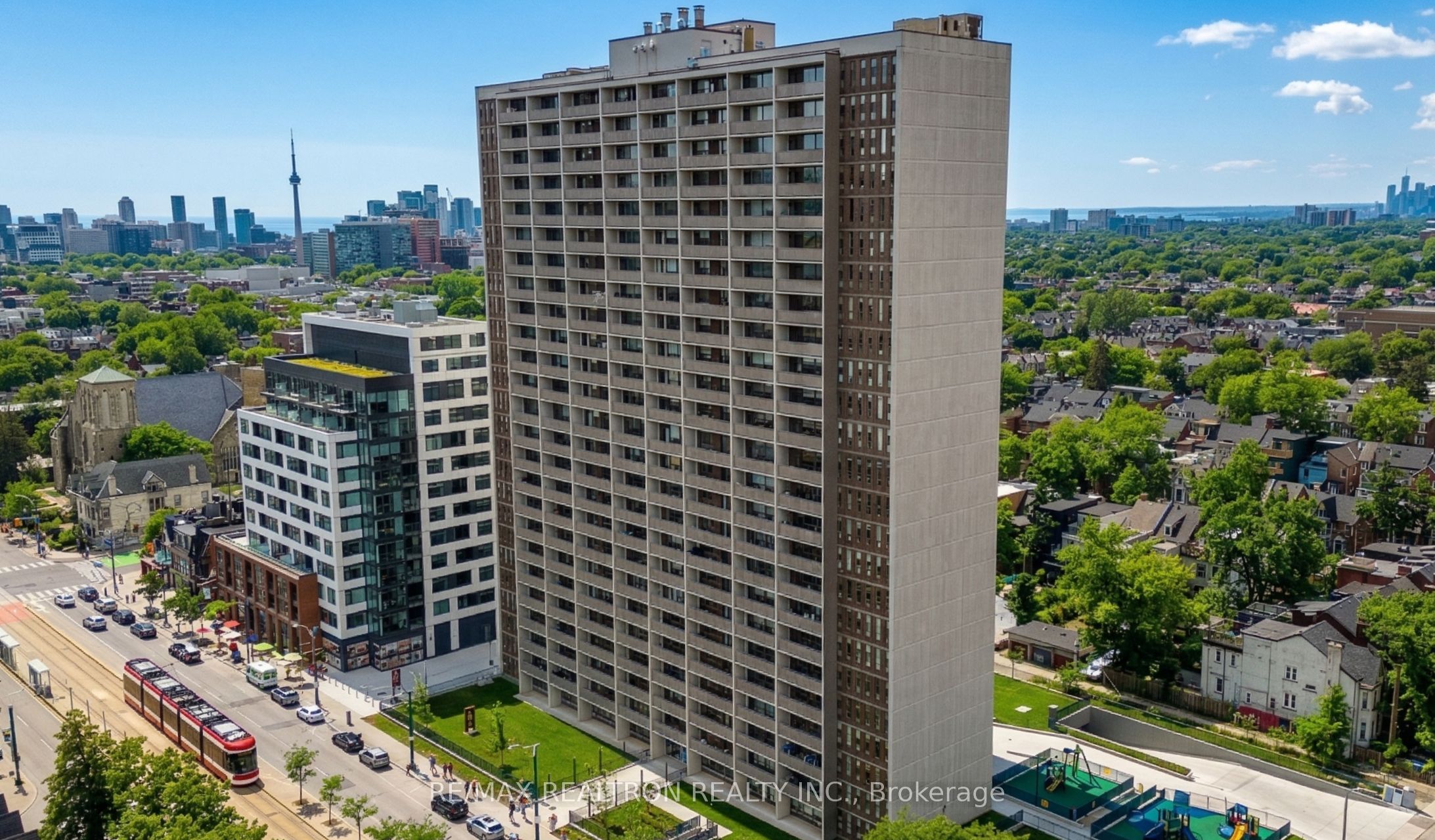Additional image 2 of 315-666 Spadina Avenue, Toronto, ON, M5S 2H8
