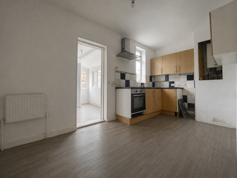 Clevedon Crescent, Leicester LE4