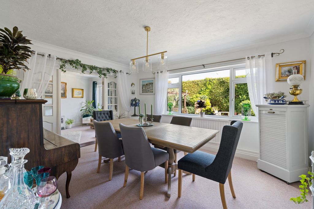 Additional image 11 of 3 bed detached house for salePriory Close, Aldwick Bay Estate, Aldwick, Bognor Regis, West Sussex PO21