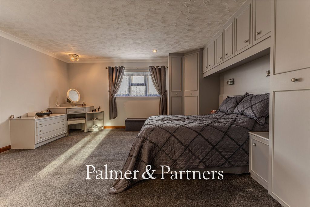 Additional image 11 of 5 bed detached house for salePost Office Road, Knodishall, Saxmundham, Suffolk IP17
