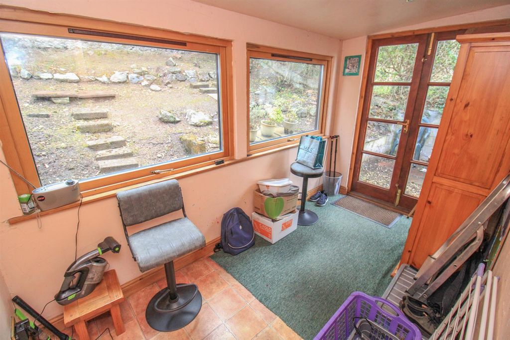 Additional image 12 of 3 bed semi-detached house for sale10 High Street, Clachnaharry, Inverness IV3