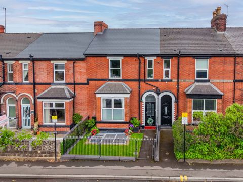 Abbeydale Road, Millhouses, Sheffield S7
