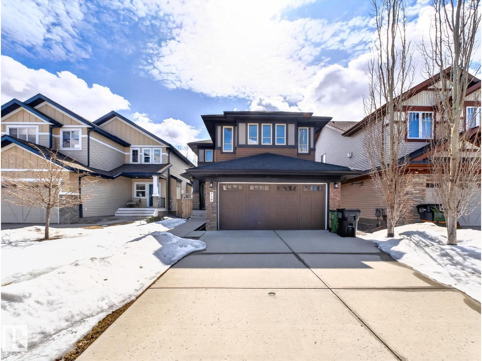 718 Adams Way SW, Edmonton, AB, T6R5K2