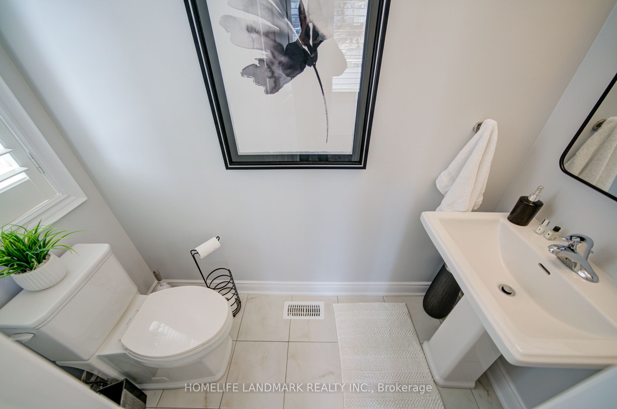 Additional image 4 of 1369 Yellow Rose Circle, Oakville, ON, L6M 5L3