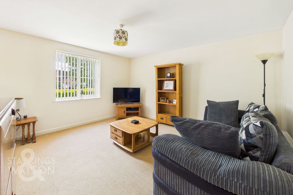 Additional image 6 of 2 bed flat for saleHolly Blue Road, Wymondham NR18