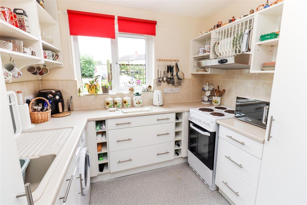 Additional image 7 of 1 bed flat for saleCedar Park, Ilkeston DE7