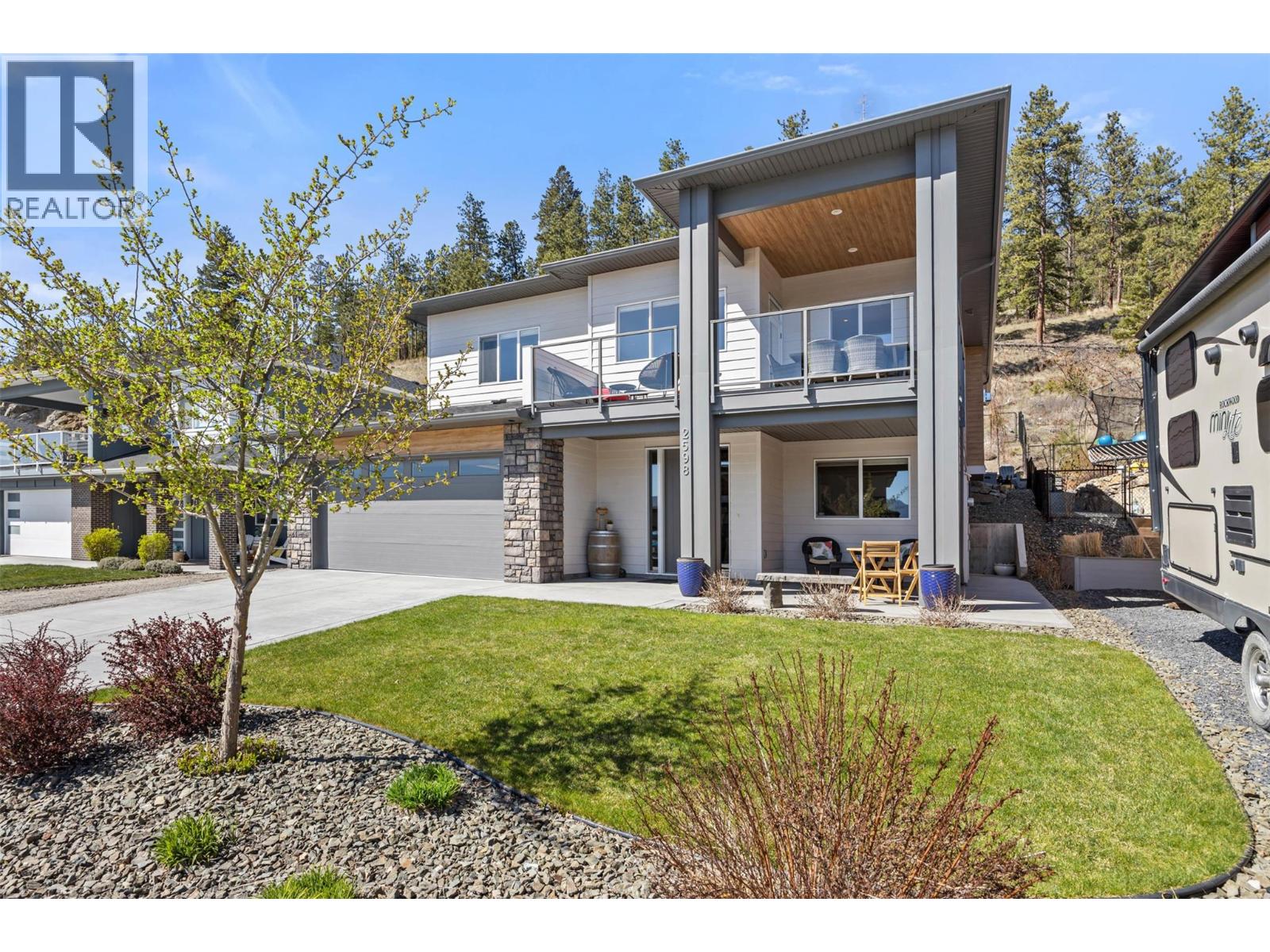 2598 Crown Crest Drive, West Kelowna, BC, V4T3N3