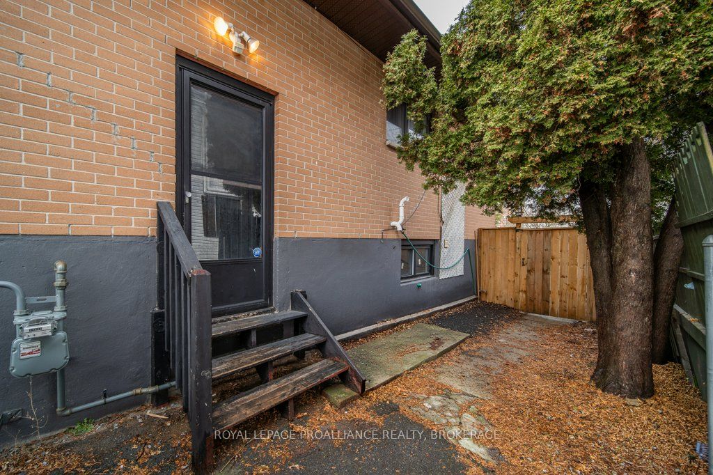 Additional image 3 of 590 Macdonnell Street, Kingston, ON, K7K 4X1