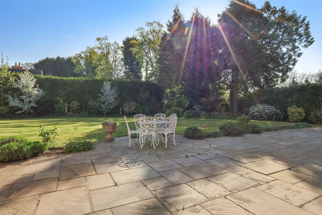 Additional image 28 of 5 bed detached house for saleRykens Lane, Betchworth, Surrey RH3