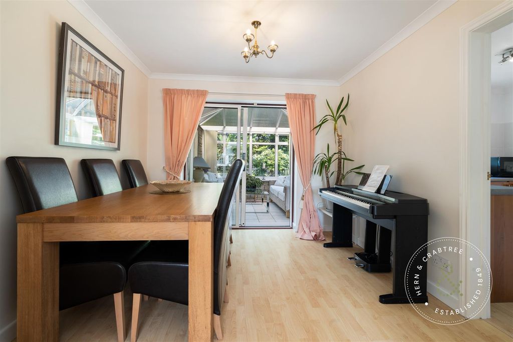 Additional image 5 of 4 bed detached house for saleTriscombe Drive, Llandaff, Cardiff CF5