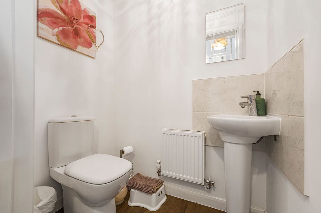 Additional image 7 of 5 bed detached house for saleTy'n-Y-Gollen Court, Old St. Mellons CF3