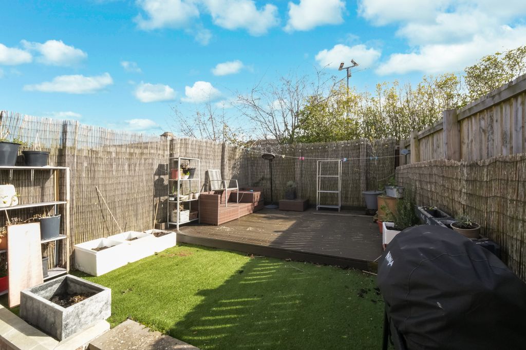 Additional image 12 of 2 bed end terrace house for sale23 Kilngate Brae, Edinburgh EH17