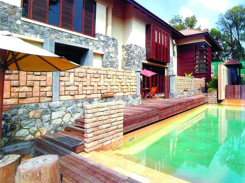 18 Chatsworth Road / House 1A