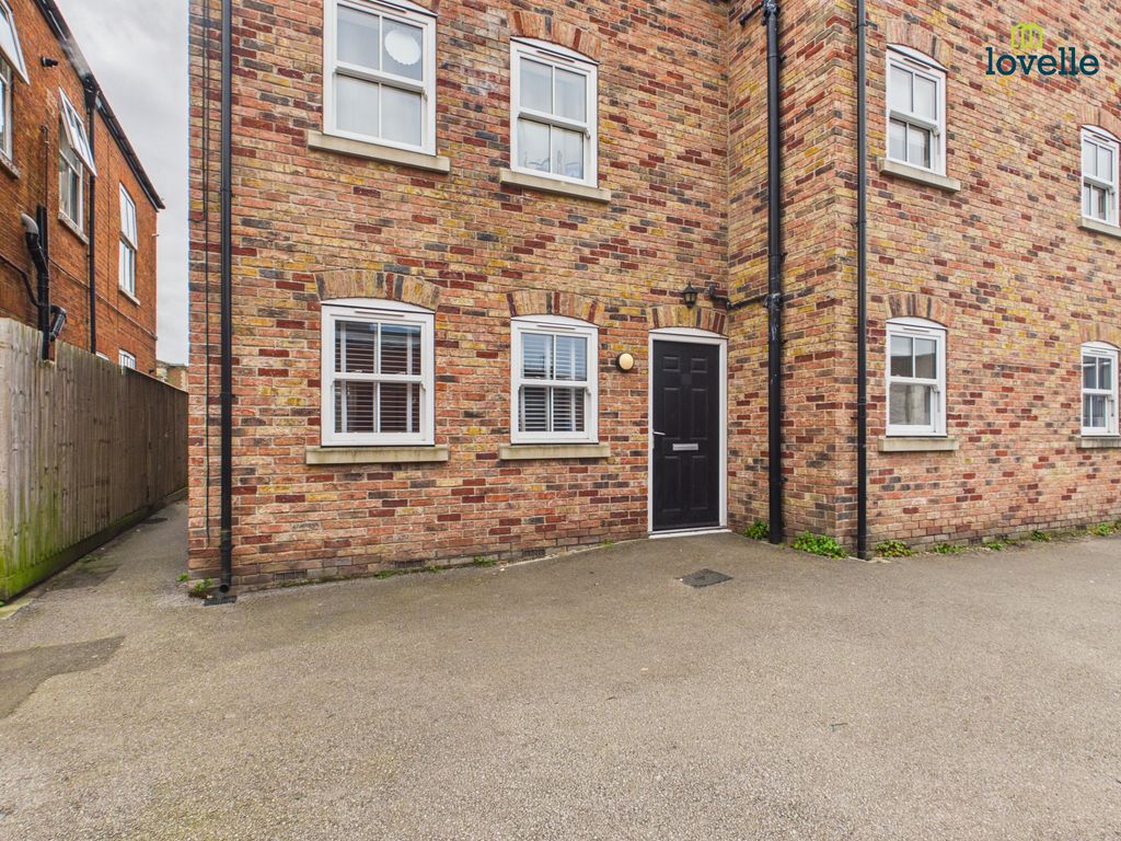 1 bed flat for saleUnion Street, Market Rasen LN8
