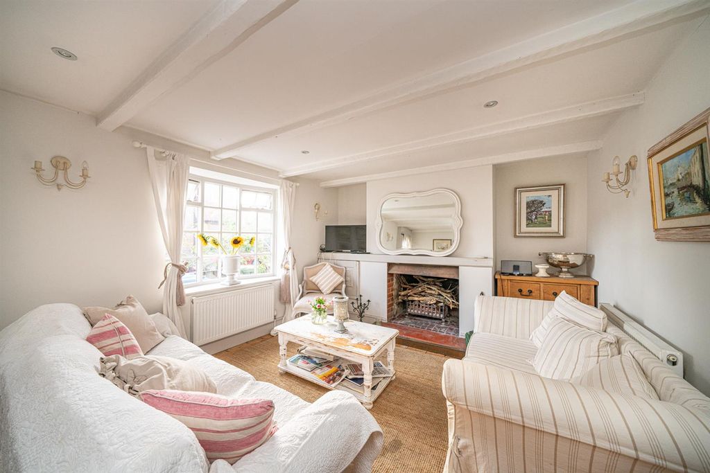 Additional image 5 of 2 bed detached house for saleChapel Street, Berkhamsted HP4