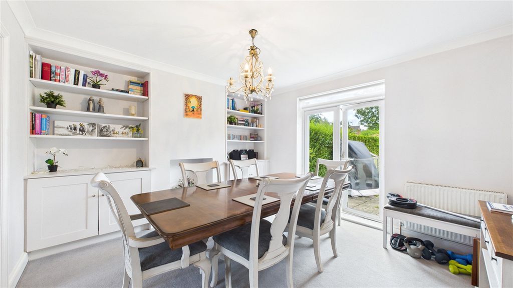 Additional image 5 of 5 bed end terrace house for saleHorsell, Surrey GU21