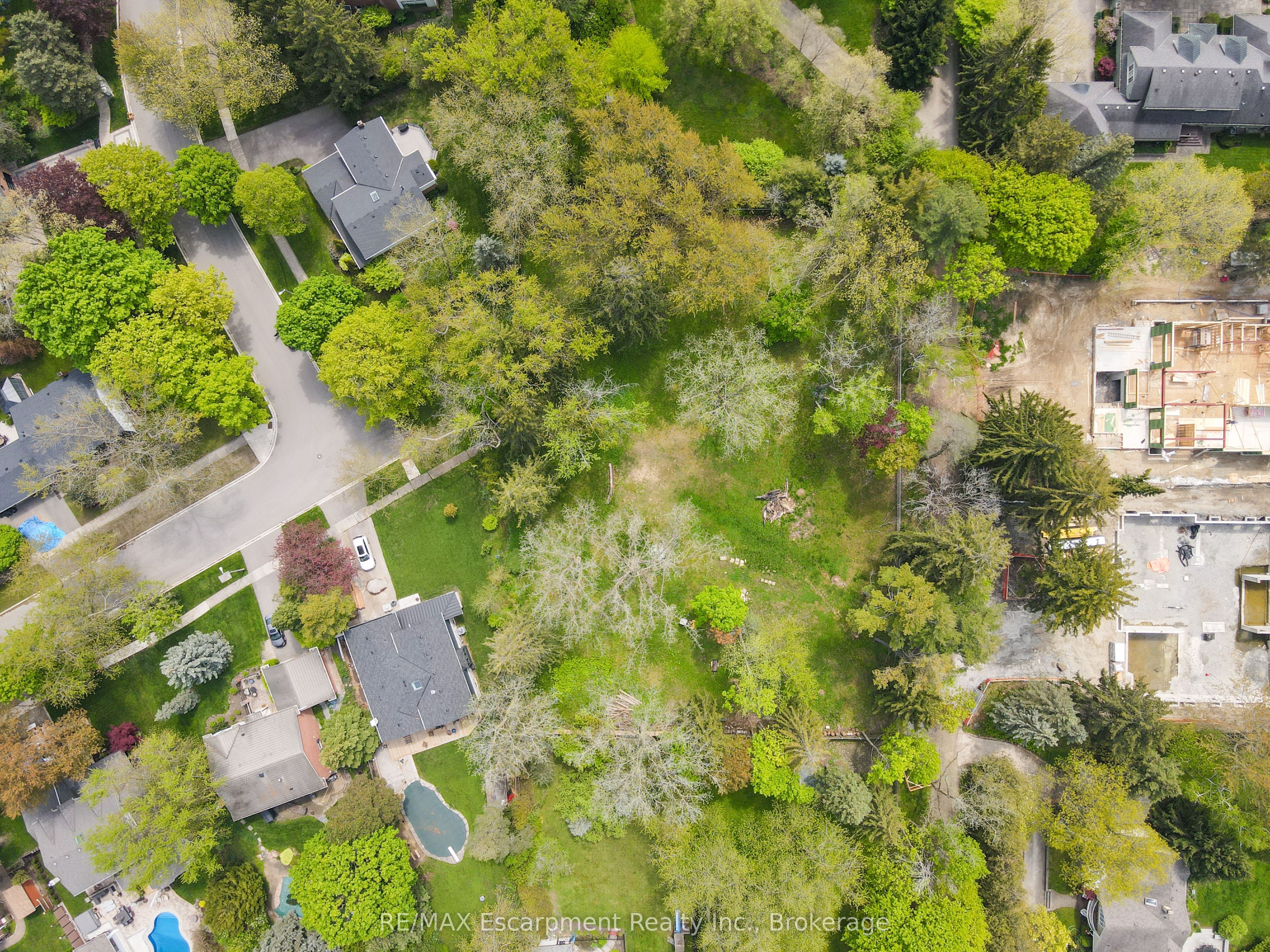 Additional image 2 of 2322 Bennington Gate, Oakville, ON, L6J 6C2
