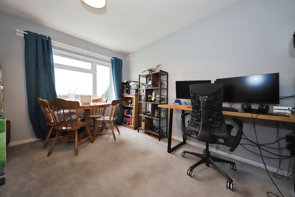 Additional image 6 of 2 bed flat for saleKnight Road, Kidderminster DY11