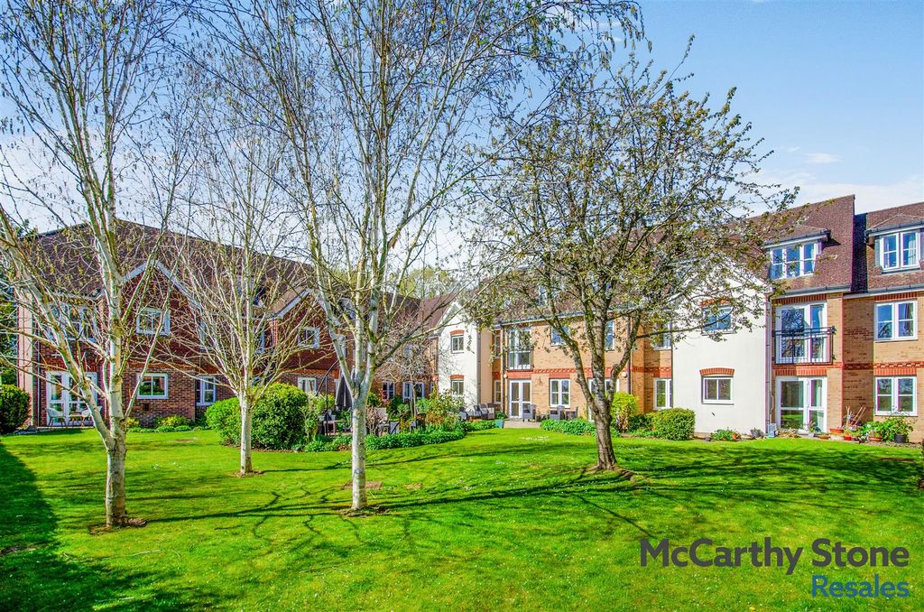 Additional image 29 of 1 bed flat for saleSt Rumbolds Court, Buckingham Road, Brackley NN13