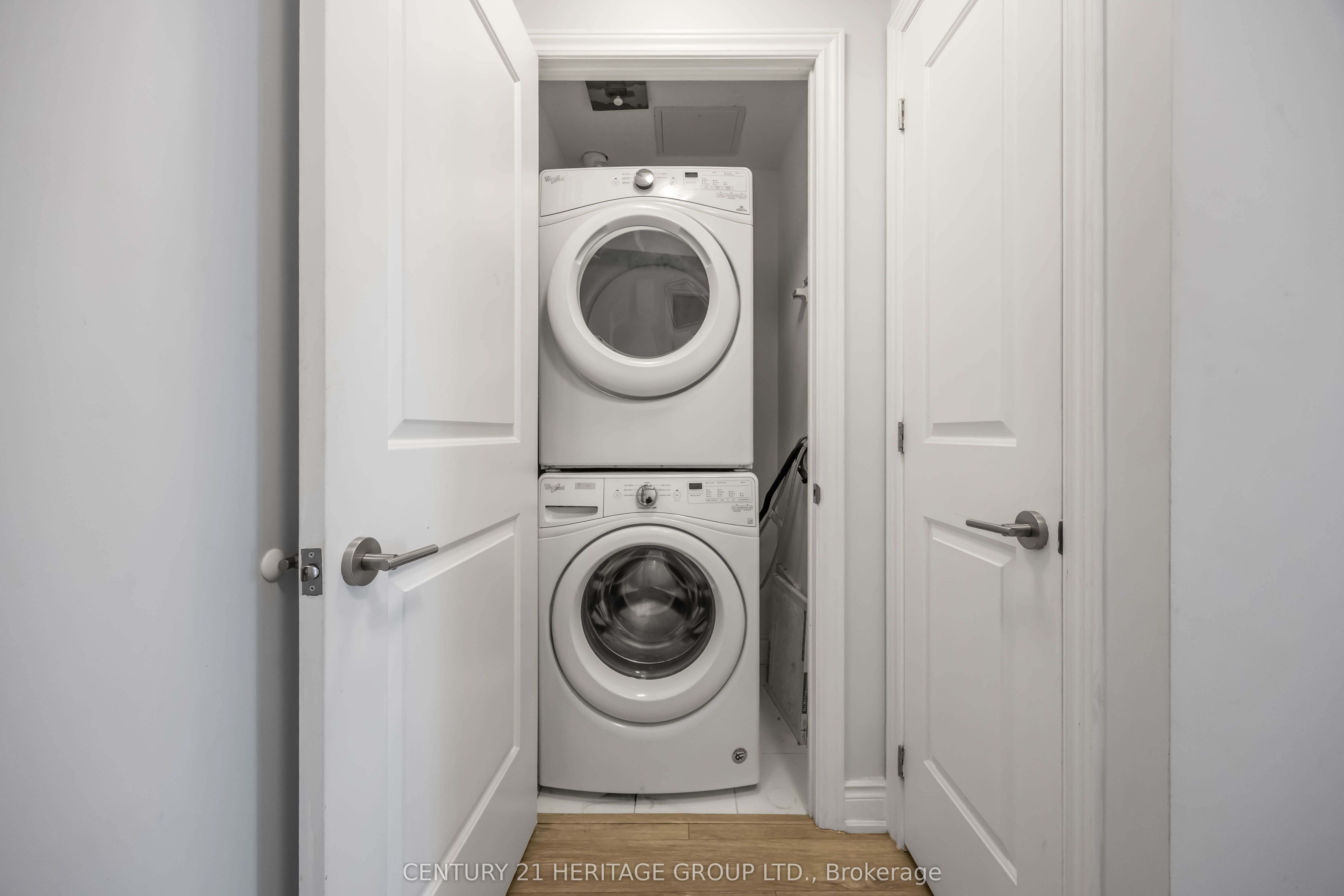 Additional image 6 of 201-9618 Yonge Street, Richmond Hill, ON, L4C 0X5