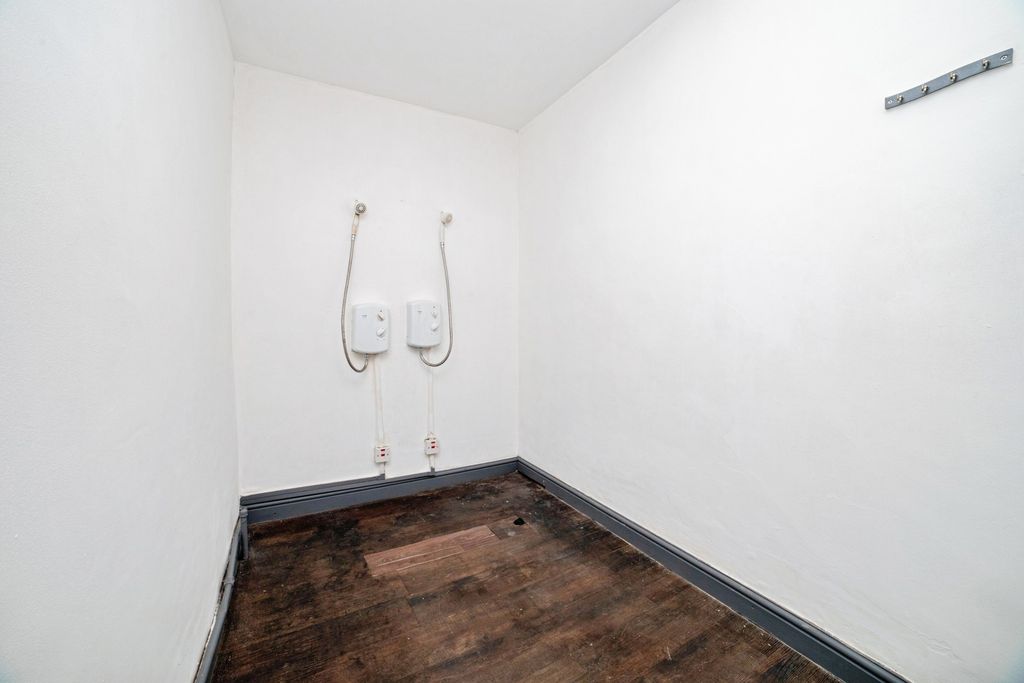 Additional image 9 of 2 bed flat for saleNottingham Road, Somercotes, Alfreton, Derbyshire DE55