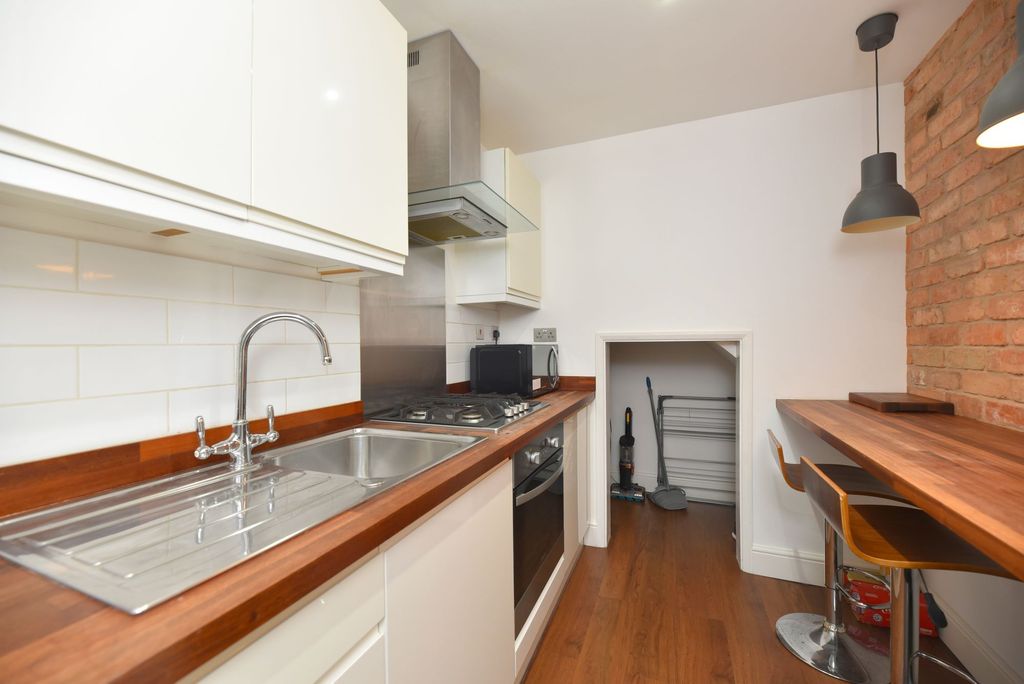Additional image 3 of 1 bed property for saleHeron Close, Biggleswade SG18