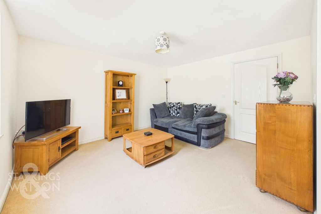 Additional image 3 of 2 bed flat for saleHolly Blue Road, Wymondham NR18