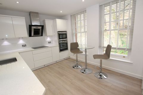Peveril Drive, Nottingham NG7