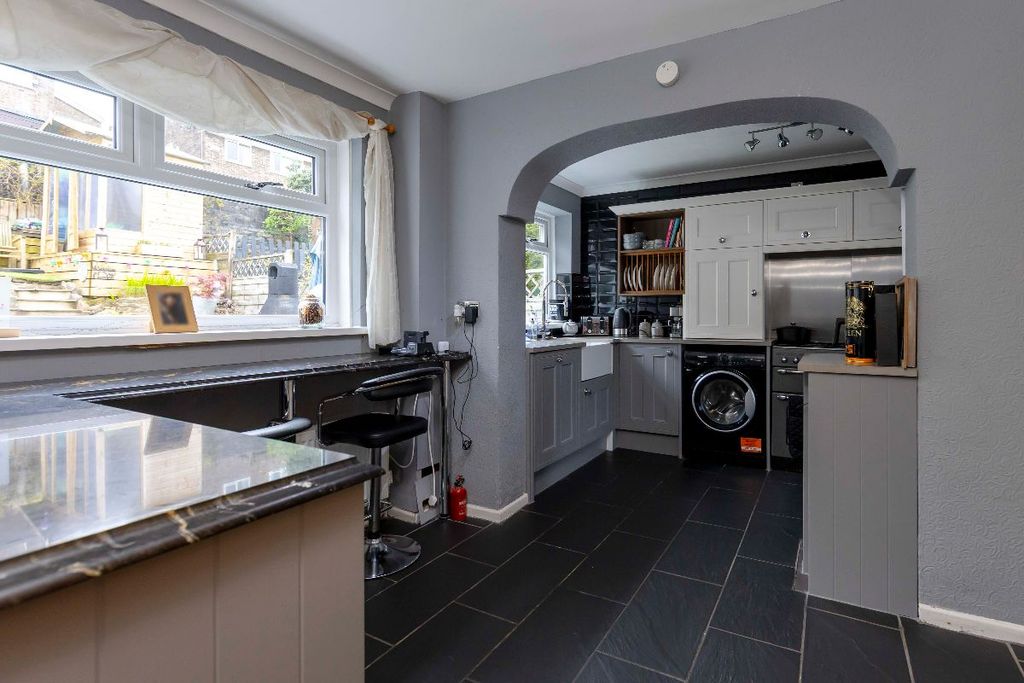 Additional image 8 of 4 bed semi-detached house for saleCynon View, Cilfynydd, Pontypridd CF37