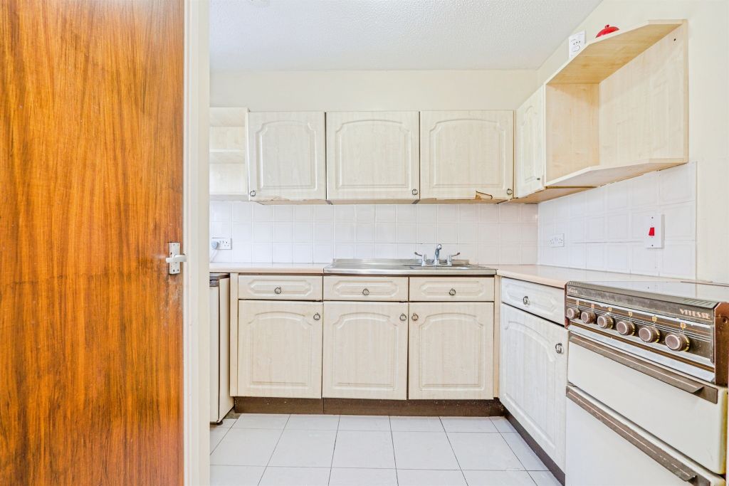 Additional image 12 of 2 bed flat for saleWordsworth Avenue, Roath, Cardiff CF24