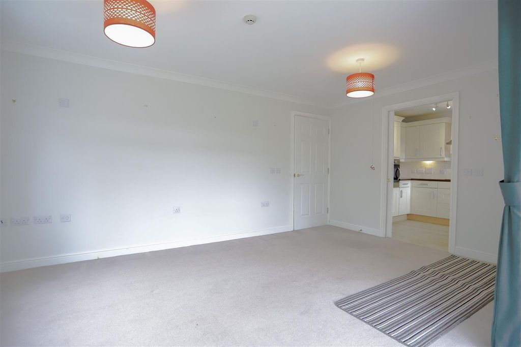 Additional image 13 of 2 bed flat for saleWoodcock House, Larmenier Retirement Village, Preston New Road, Blackburn BB2