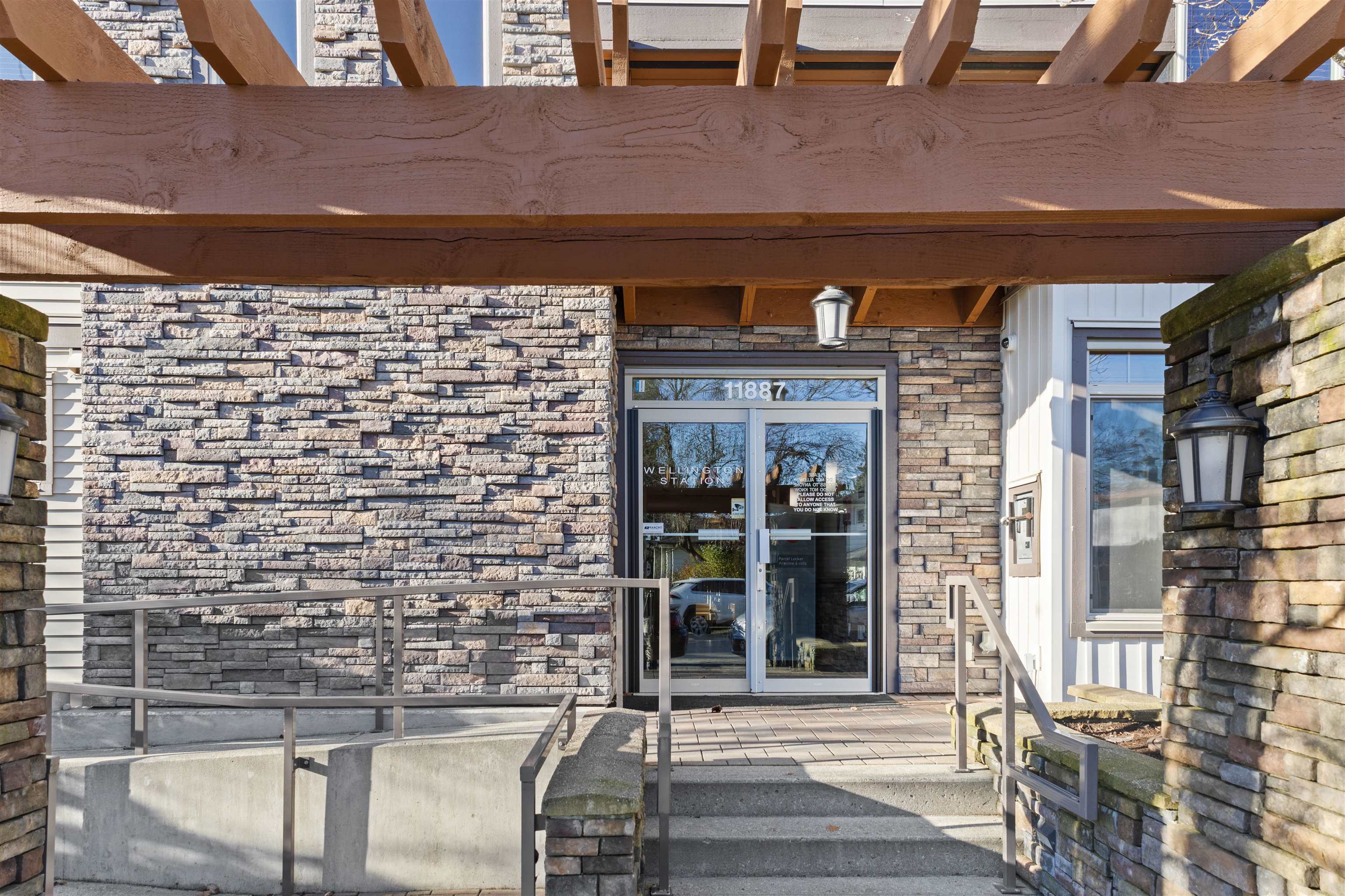 301-11887 Burnett Street, Maple Ridge, BC, V2X 6P6