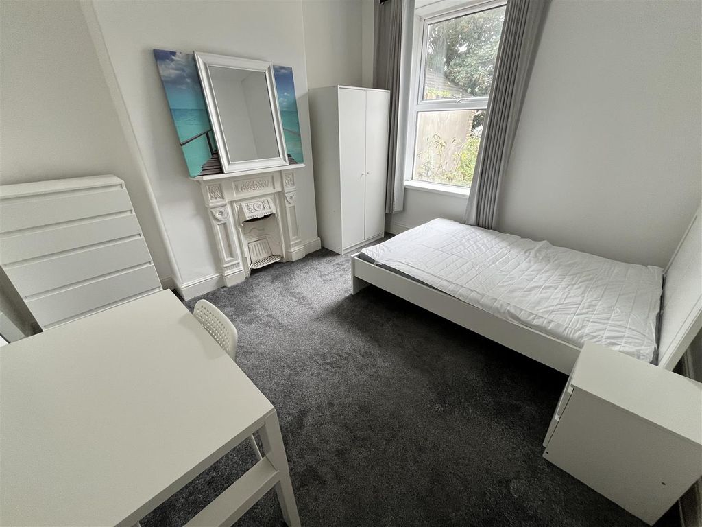 Additional image 9 of 6 bed terraced house for saleClaude Road, Roath, Cardiff CF24