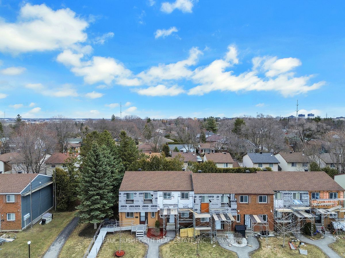 Additional image 2 of 23 Pixley Private, Ottawa, ON, K1G 4C3