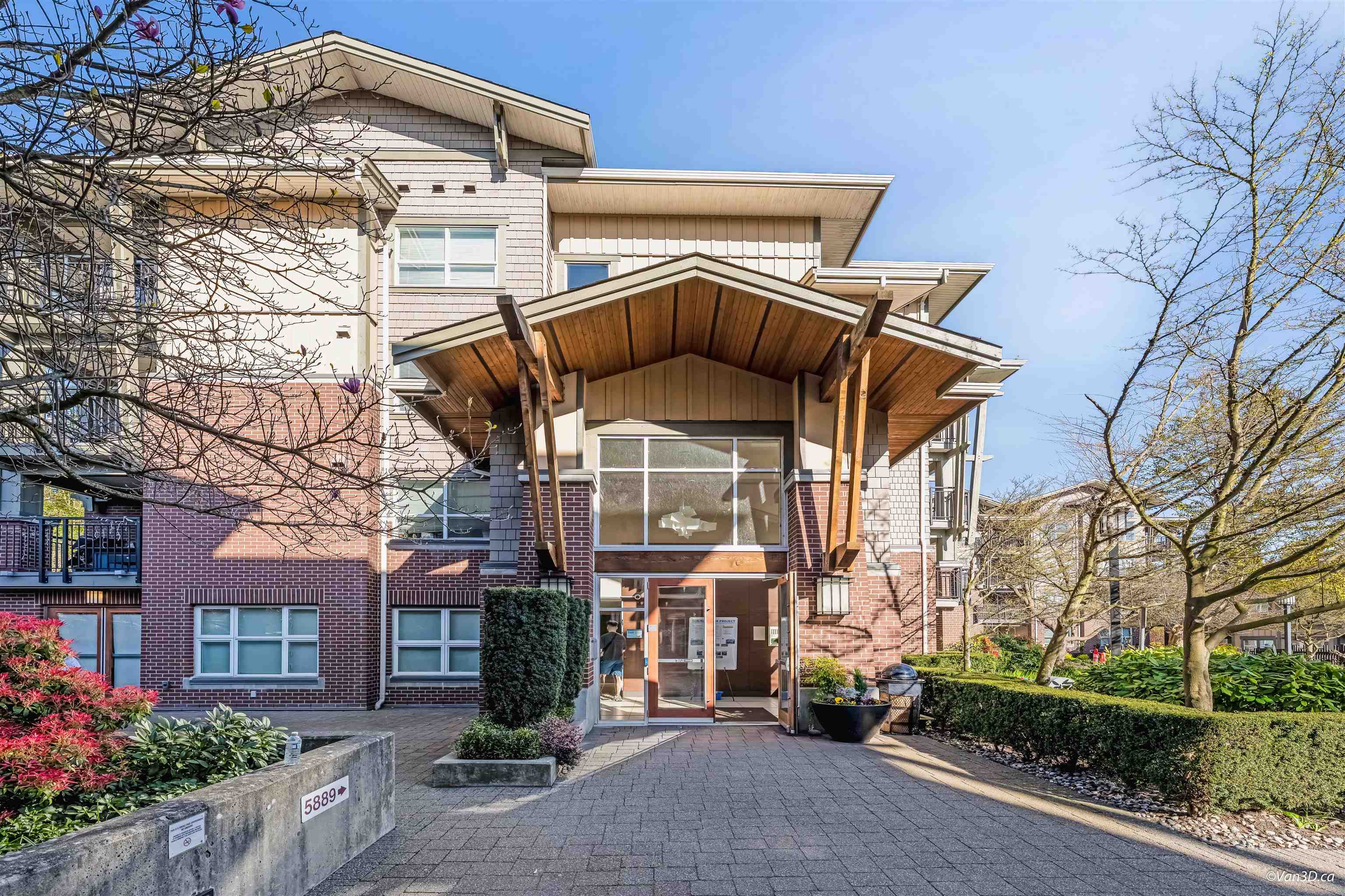 Additional image 2 of 303-5889 Irmin Street, Burnaby, BC, V5J 0C1