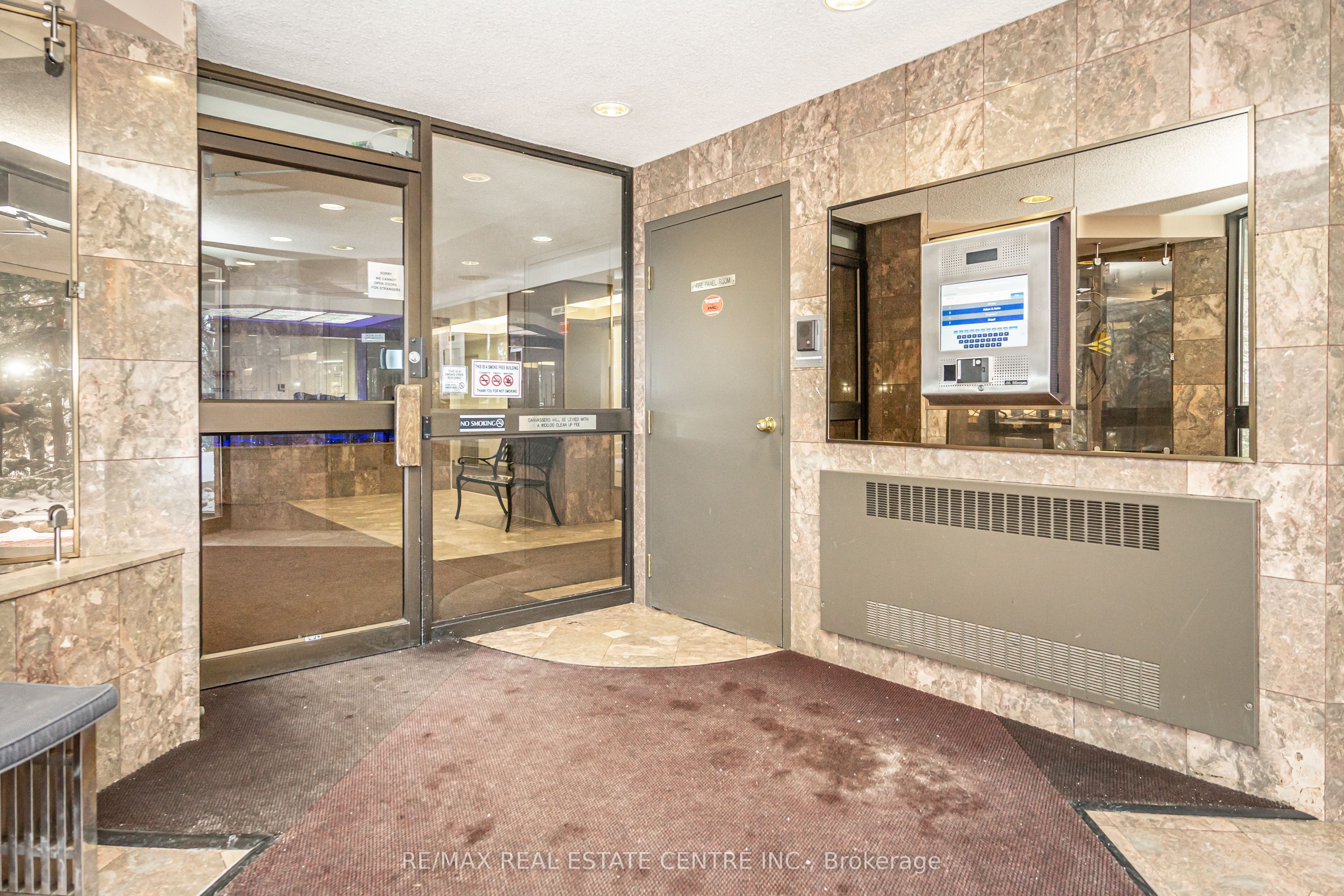 Additional image 4 of 806-20 Cherrytree Drive, Brampton, ON, L6Y 3V1
