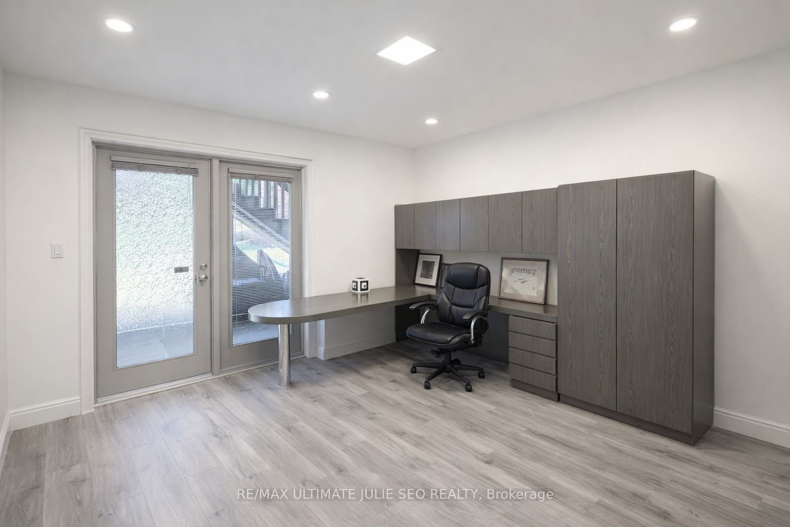 Additional image 6 of 1611 Bloor Street W, Toronto, ON, M6P 1A6