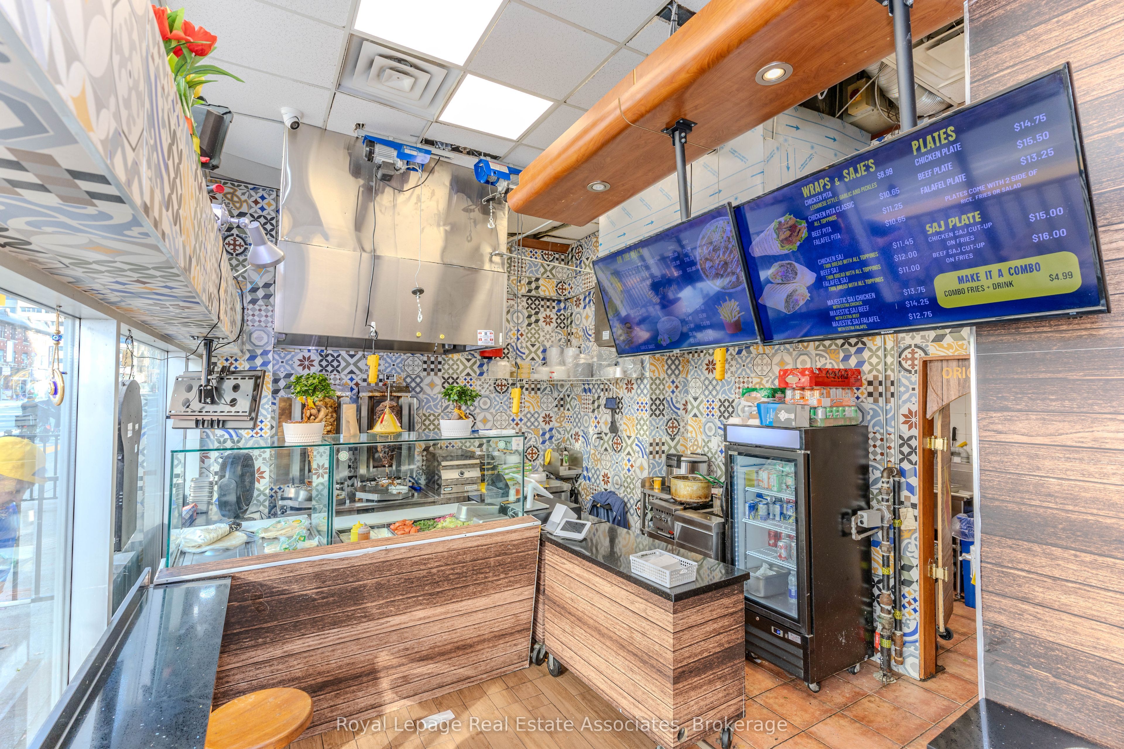 Additional image 3 of Unit 1-750 Spadina Avenue, Toronto, ON, M5S 2J2