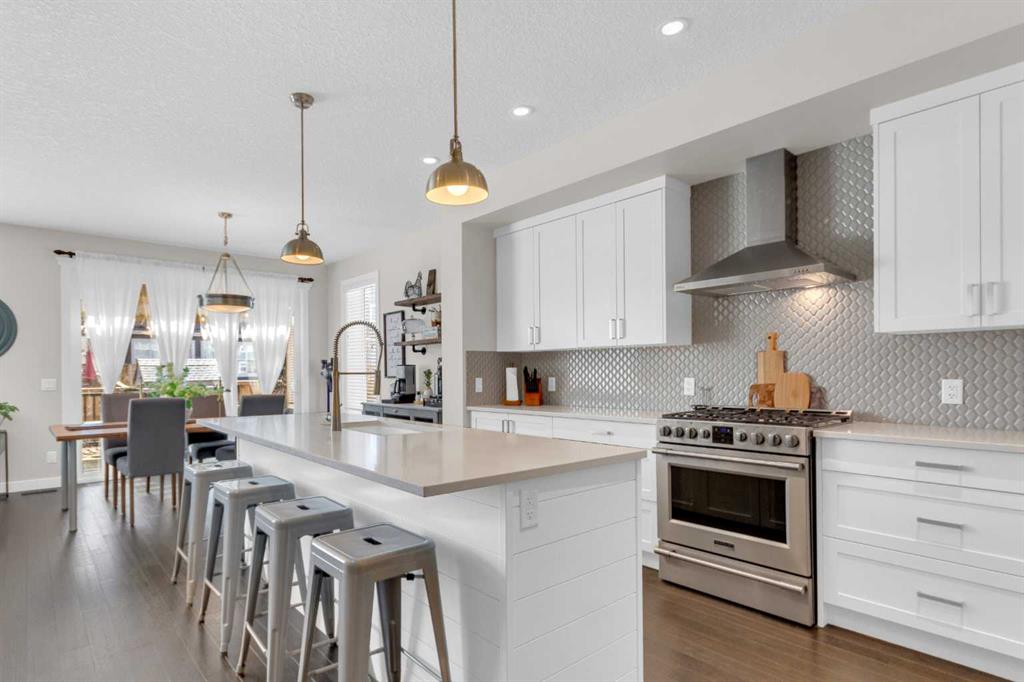 Additional image 2 of 21 Masters Place SE, Calgary, AB, T3M 2L4