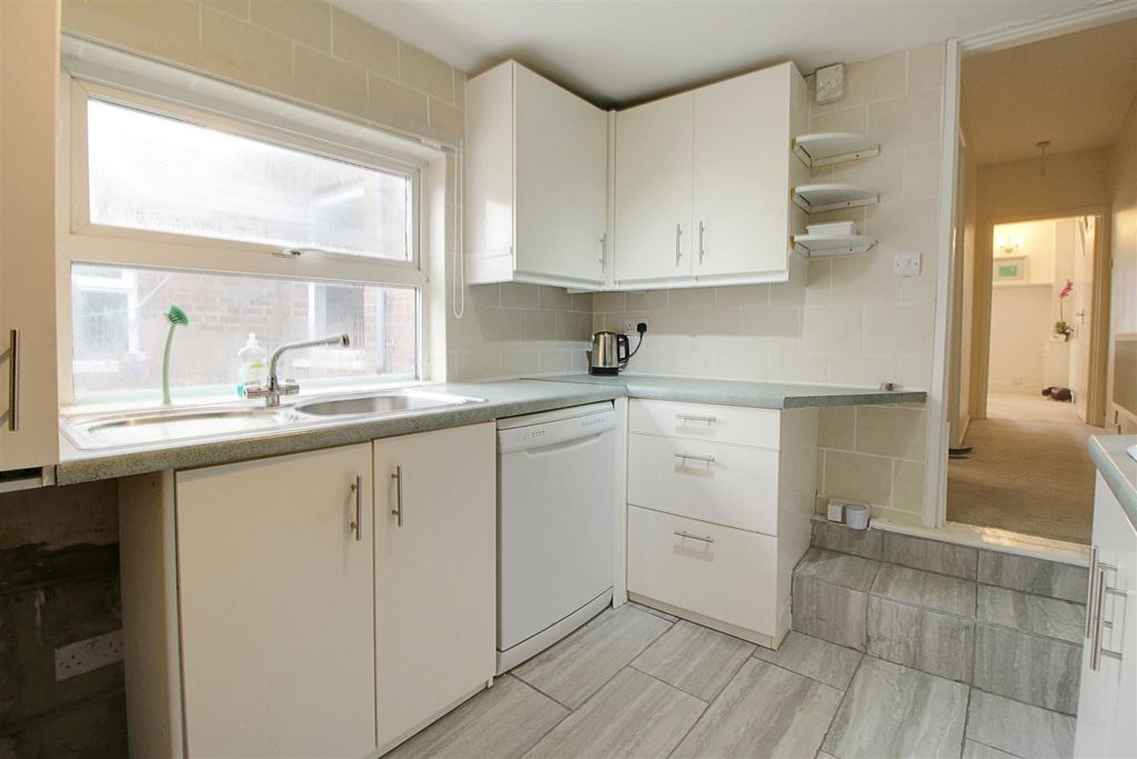 Additional image 6 of 1 bed flat for saleHigh Street, Berkhamsted HP4
