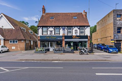 High Road, Ickenham UB10