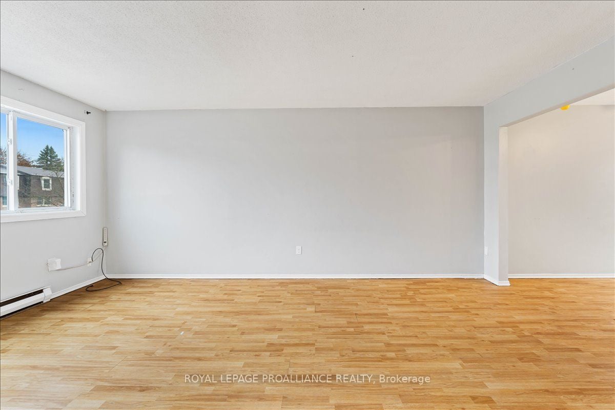 Additional image 5 of 42 O'hare Street, Belleville, ON, K8P 4N1