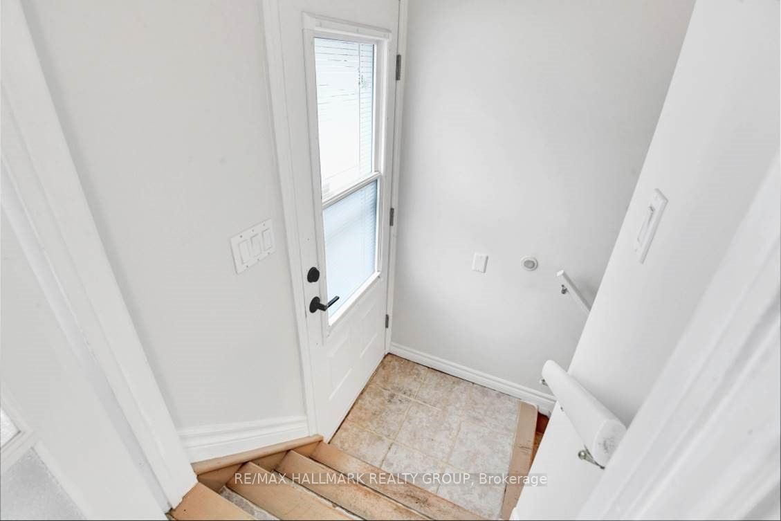 Additional image 6 of B-79 Jolliet Avenue, Ottawa, ON, K1L 5H1