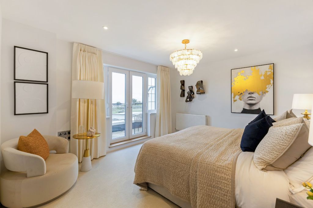 Additional image 6 of 5 bed detached house for saleKingsgate Place, Reading Street, Broadstairs, Kent CT10